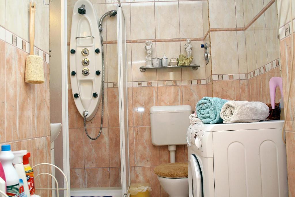Budapest Tourist Apartments - Jozsef Koerut Ruang foto