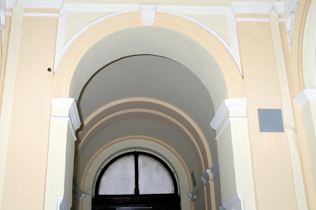 Budapest Tourist Apartments - Jozsef Koerut Bagian luar foto